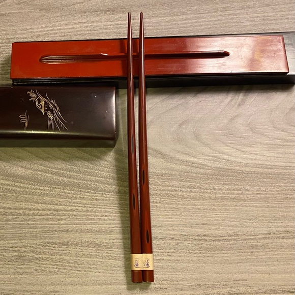 Japanese redwood vintage chopsticks with box and rest - Picture 10 of 12